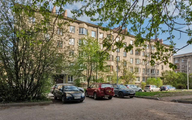 Apartamenty J&N Apartments Dvuhkomnatnye s gidromassaznoj vannoj Sovetskaa 10