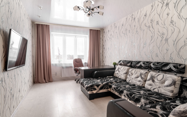 Dvukhkomnatnaya Stepanenkov Rodionova 43 Flat