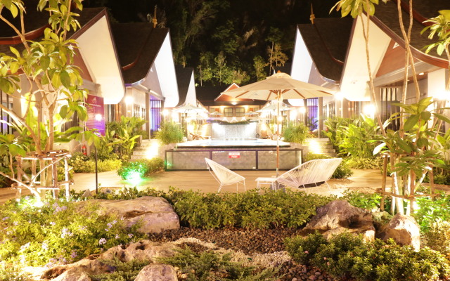 The Scene Cliff View Villas Hotel