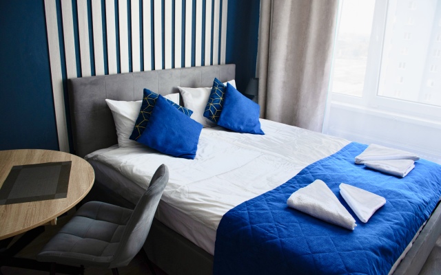 LuxApart U Metro Kupchino Apartment