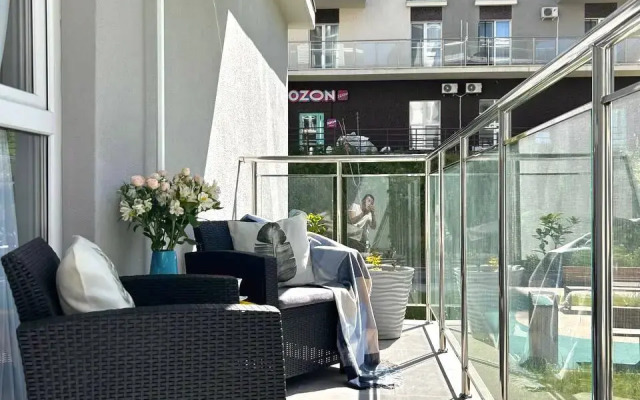 AzurGarden Flat