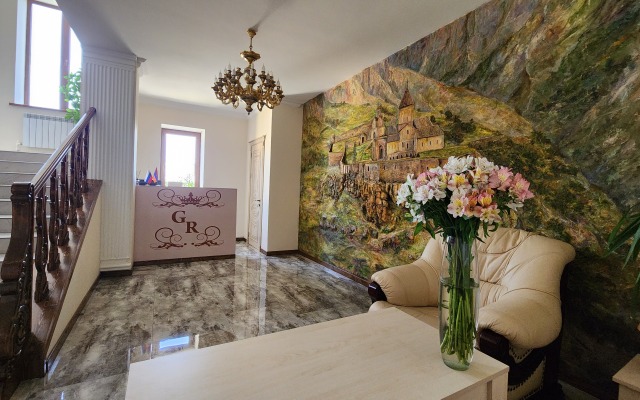 Golden Resort Hotel