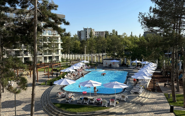 Tri Bogatyrya Apartments