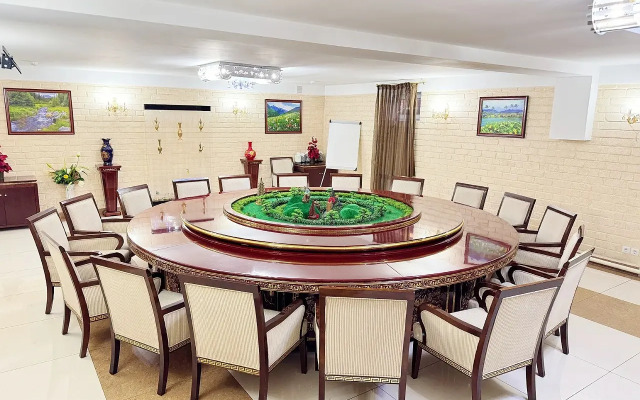 Grand Atlas Hotel
