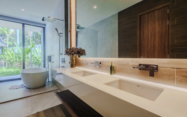 Aileen Layan 6 Villa