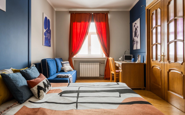 Апартаменты в видом на реку Фонтанку