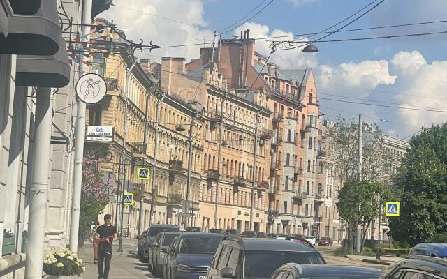 Апартаменты У Зоопарка на улице Зверинская 42