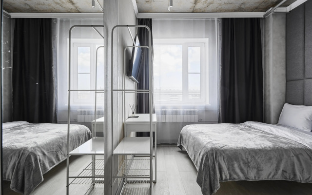 Kumo Hotel