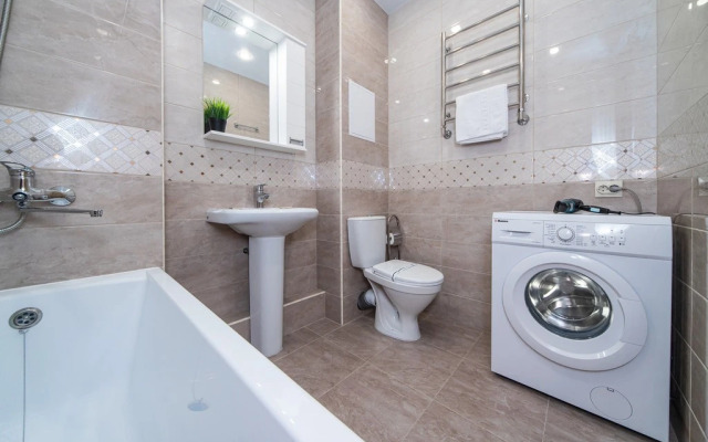 Квартира от компании Хоум Отель на Ново- Садовой 215Б