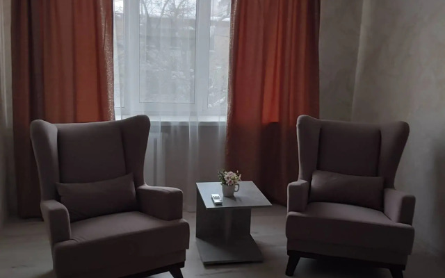 2-K Ulitsa Krasny Spusk 26 Flat