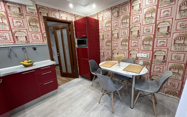 Квартира уютная двухкомнатная на центральной улице