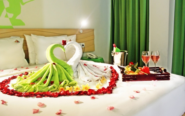 MaxOneHotels Bukit Jimbaran Hotel – Meal – Ungasan