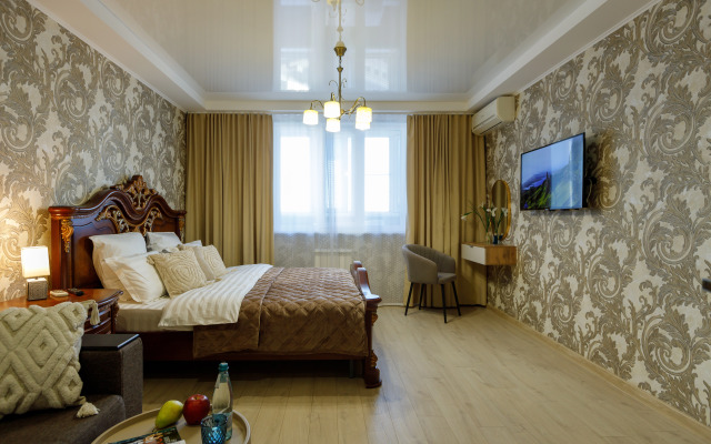 Апартаменты на Революционной 4