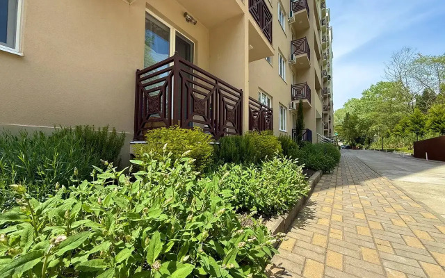 V Samom Zelenom Rayone Sochi Flat