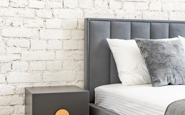 Апартаменты Лофт с видом на Неву