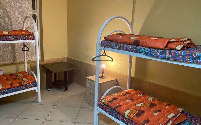 Mira Hostel