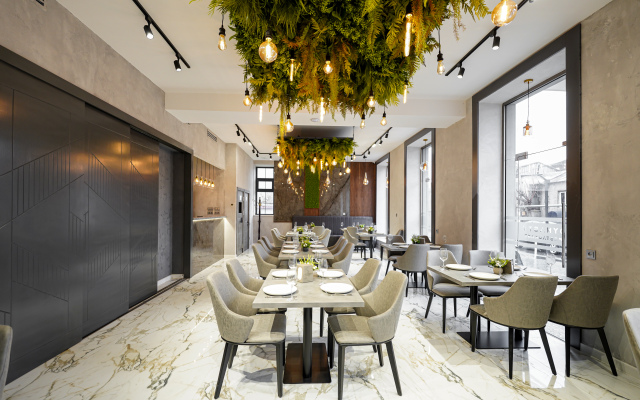 Dynasty Hotel & SPA