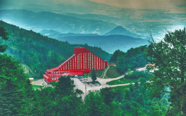 The Green Park Kartepe Hotel