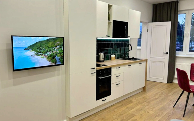 Na Ulitse Akatsiy 34k9 Apartments
