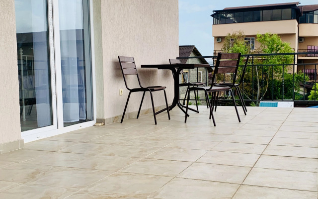 Middl M Apartments