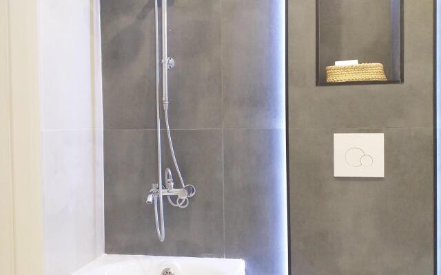 Апартаменты на улице Конгрессная 33/1