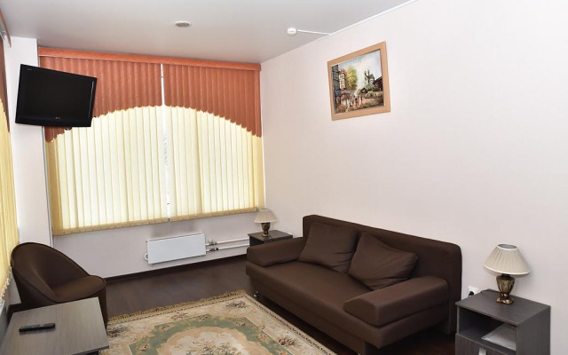 Отель ЧУ ДПО ФПКК "ВСРУЦП"