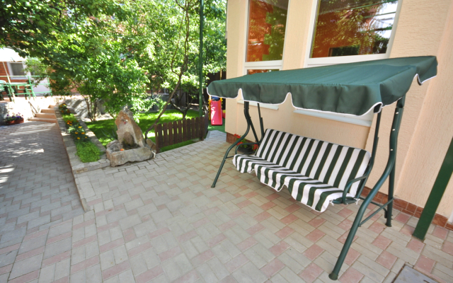 Family House Tes Guest House