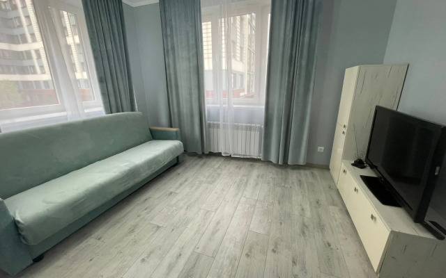 Dvukhkomnatnaya Okolo Zh/d Vokzala Selma Flat