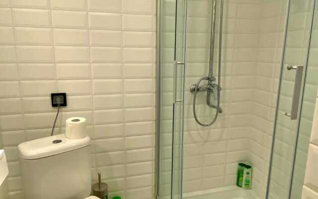 Апартаменты GoldApart на Херсонской