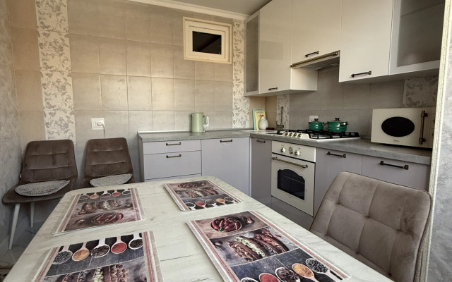 Kvartira Novaya Dvukhkomnatnaya Kvartira Vo Vladikavkaze Flat