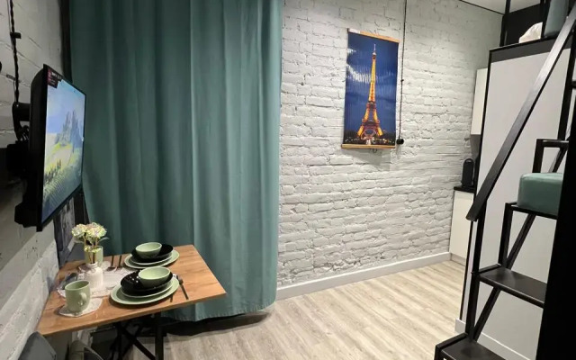 Апартаменты 26 Двухуровневая студия в апарт-отеле Счастливое путешествие