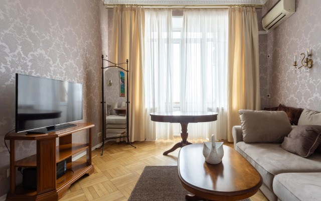 Апартаменты Улучшенные с балконом и видом на реку