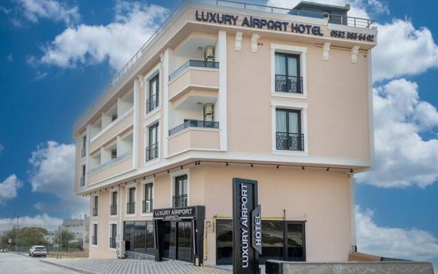 Luxury Airport Hotel