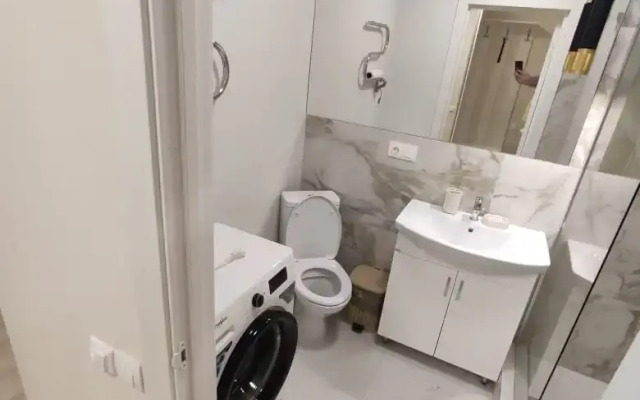 Studiya 379 Na Ulitse Gaydara 22 Flat