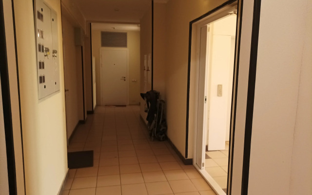 Yuzhnoye 1 Flat