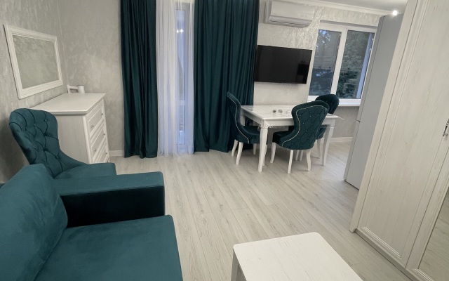 Studiya 1- Komnatnaya Lyuks Apartments