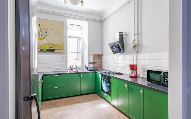 Квартира писателя в центре Петербурга с бесплатной парковкой