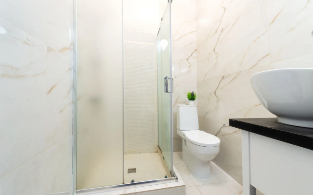 George Boutique-Hotel