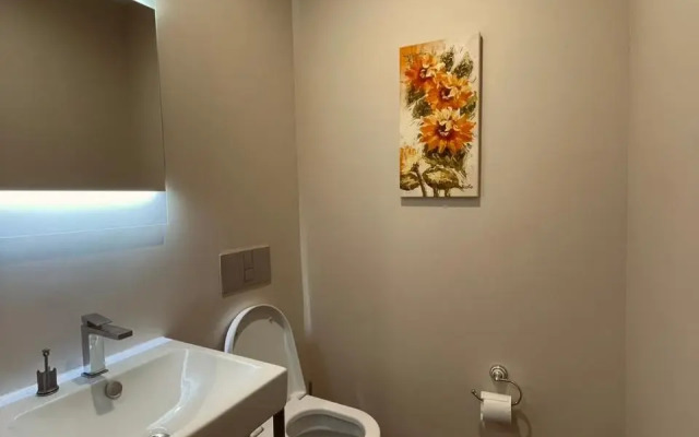 Апартаменты Двухкомнатные МФК ОКО