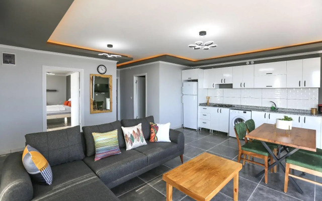 Just Dream Suites Hotel
