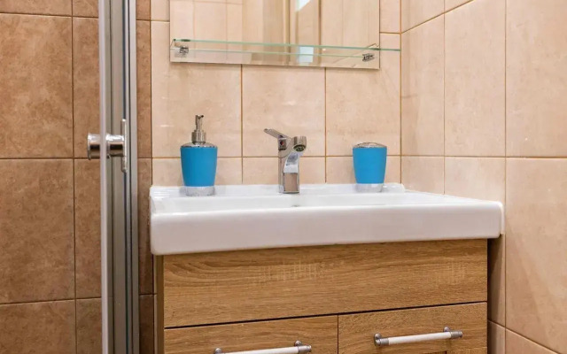 Na Ulitse Kommunisticheskoy 98/1 Flat