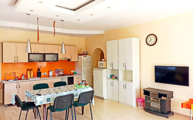 On Moskovskaya Guest House