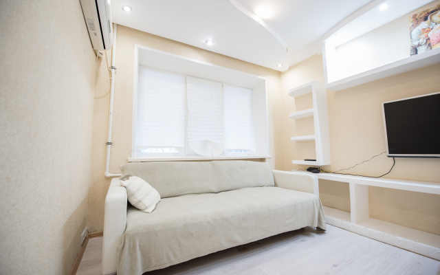 Апартаменты Smile Apartments Уютные в Центре