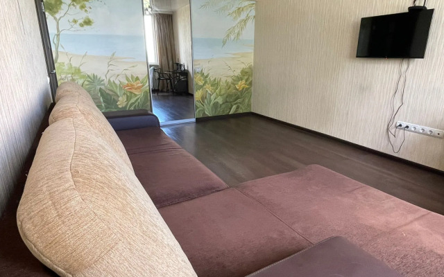 Апартаменты на Челнокова