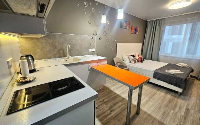 U Metro Bukharestskaya Apartments