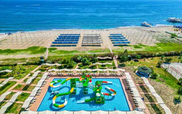 Grand Cortez And Spa Resort