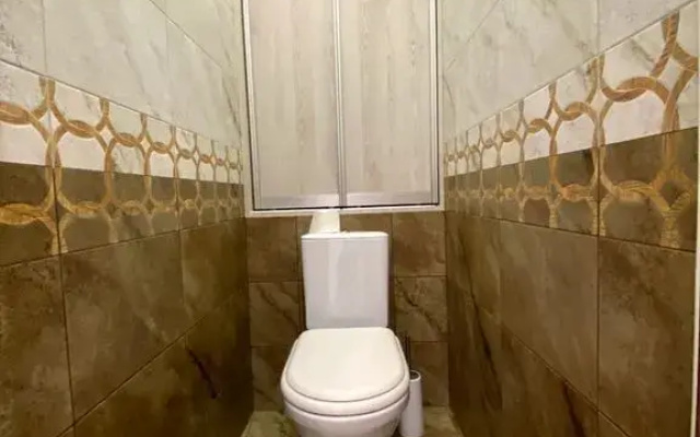 Kvartira komfortnaa i bol'saa blizko k centru Grodno s vidom na Farnyj kostel