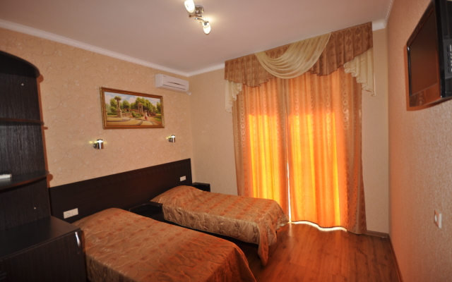 Natalya Guest House