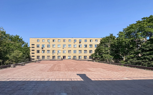 Апартаменты Аллея Первой Маевки 15к3