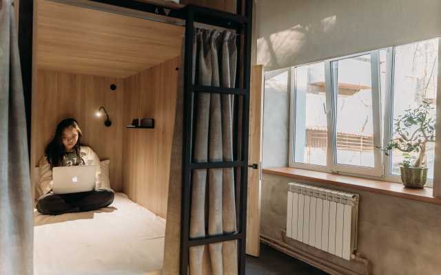 Wellhome Hostel